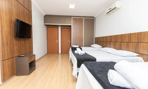 recanto-c-4-suites-piscina-e-area-gourmet (5)
