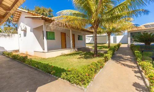 refugio-4-suites-c-piscina-sinuca-e-area-gourmet (8)