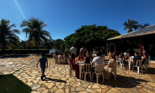 sol-piscina-e-natureza-estrutura-completa-para-eventos-e-c