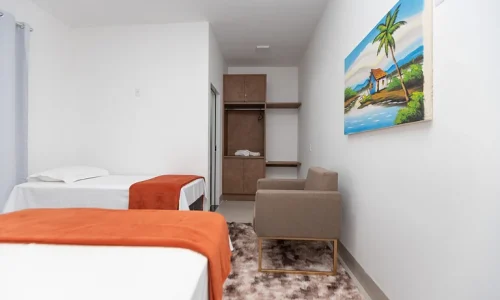 sua-casa-perfeita-c-4-suites-e-piscina-aquecida (3)